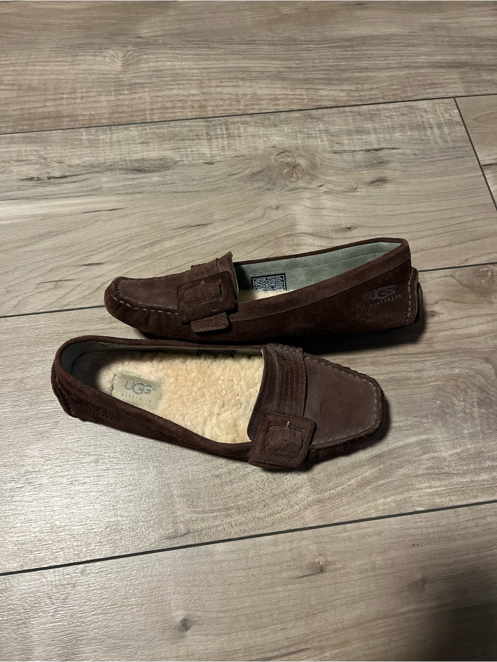UGG Australia Retreat Brown Suede Moccasin Loafers Shearling Slippers Women's 7